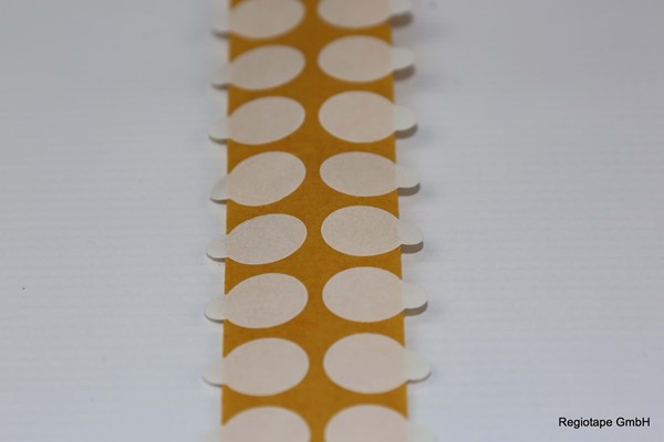 Bild von F334770L25 doppelseitige Klebepunkte, stark/stark, 25 mm rund, 5.000 Stück pro Rolle, Folienträger, Acrylat, 0,21 mm Dicke